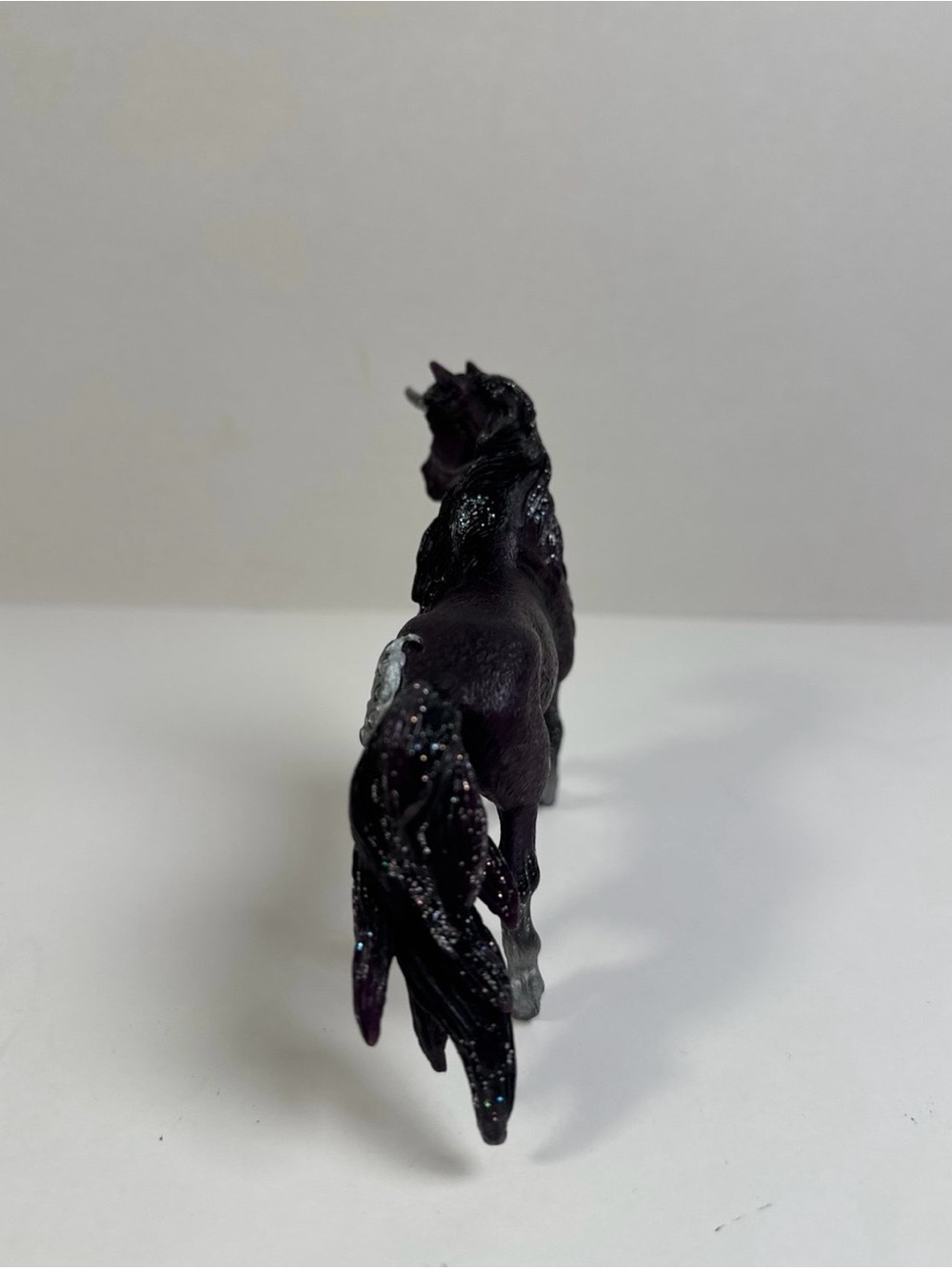 Schleich Moon Unicorn Horse Stallion - Picture 5 of 5